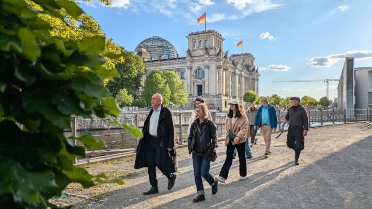 Horário de funcionamento do Reichstag: Melhores épocas para visitar em 2026