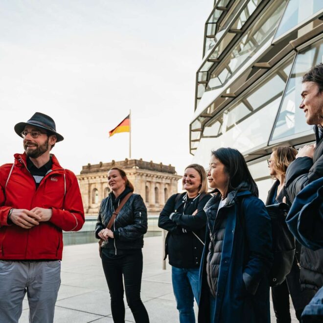 柏林国会大厦穹顶及政府区导览游
